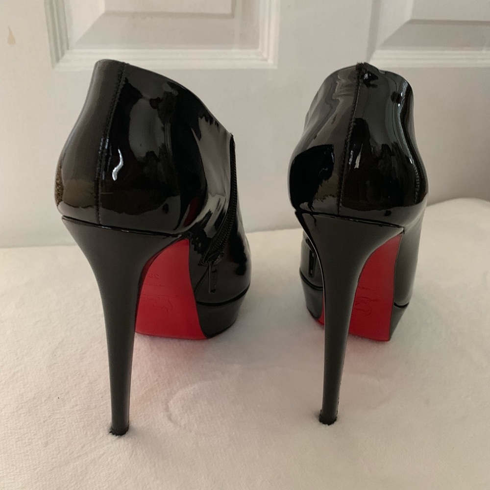 ‼️CHRISTIAN LOUBOUTIN‼️ MOULANGE BOOTIE‼️ SEXY BOOT 39 ‼️ SOLD OUT - Picture 7 of 9